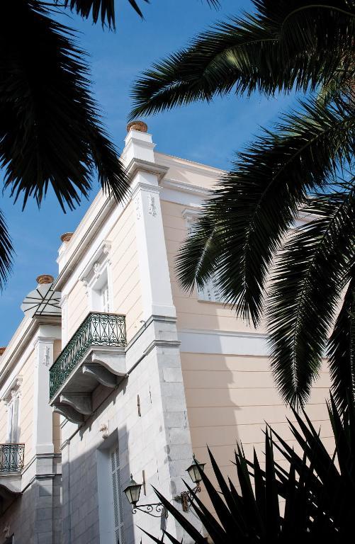 Hotel Ploes Ermoupoli Exterior photo